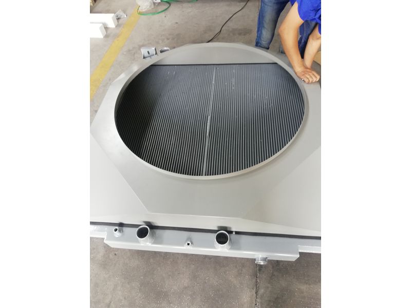 散熱器總成（工程機械用）